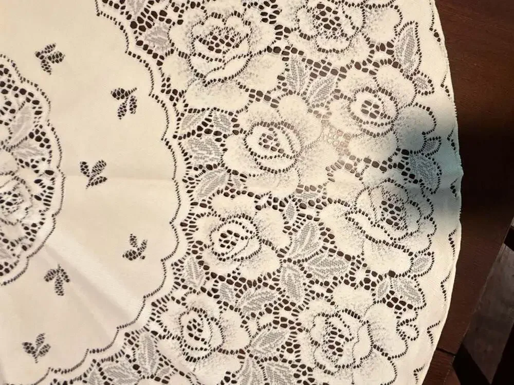 Vintage Beautiful Floral Lace Round Tablecloth, Cream/Ivory 40”